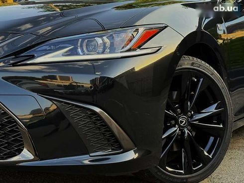 Lexus ES 2023 - фото 8