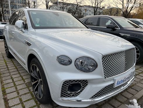 Bentley Bentayga 2021 - фото 25