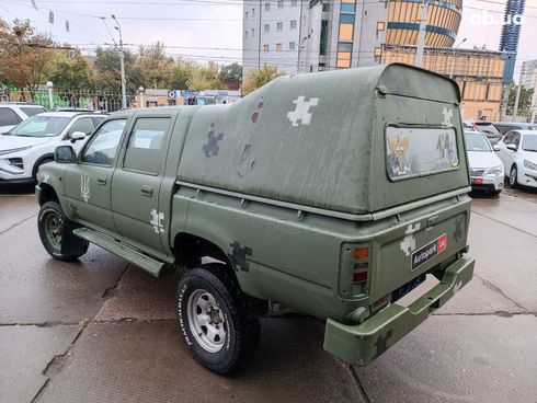 Toyota Hilux 1994 синий - фото 4