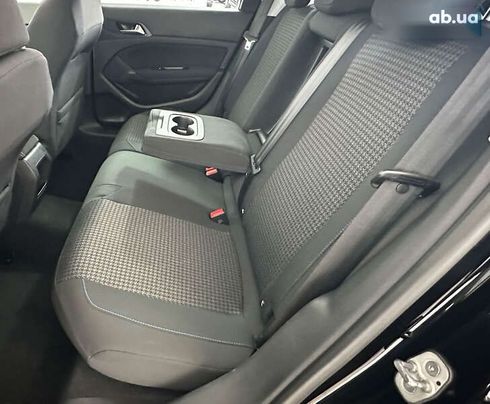 Peugeot 308 2019 - фото 11