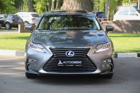 Lexus ES 2018 - фото 2