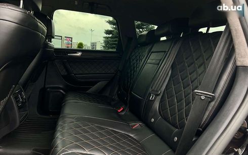 Volkswagen Touareg 2018 - фото 10