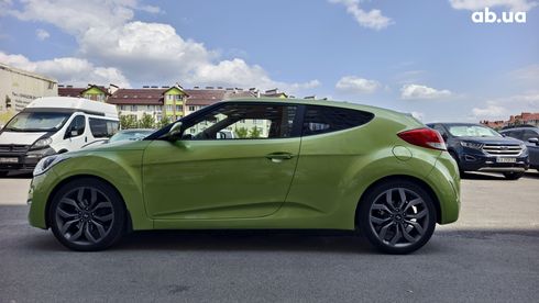 Hyundai Veloster 2012 салатовый - фото 5