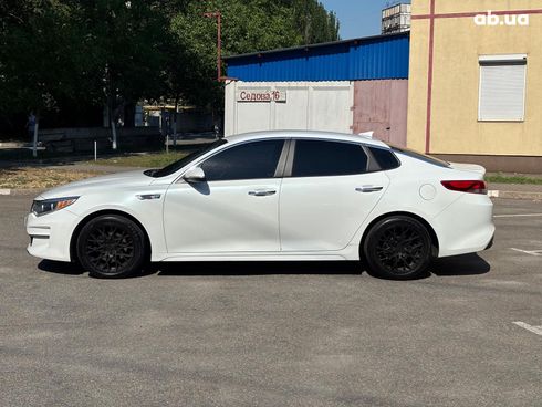 Kia Optima 2016 белый - фото 2