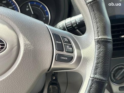 Subaru Forester 2012 красный - фото 24