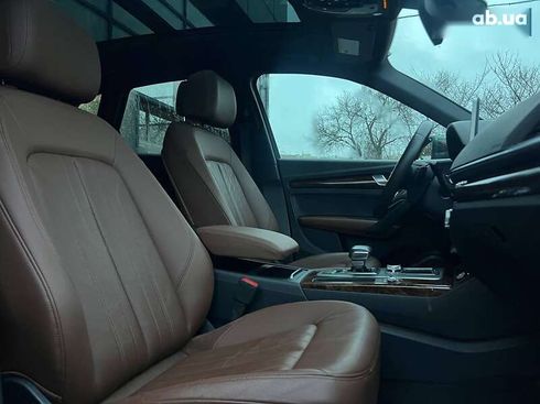 Audi Q5 2017 - фото 13