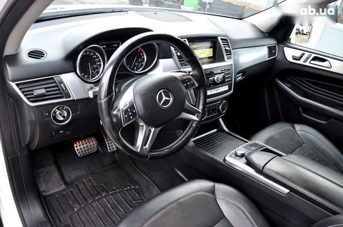 Mercedes-Benz M-Класс 2012 - фото 18