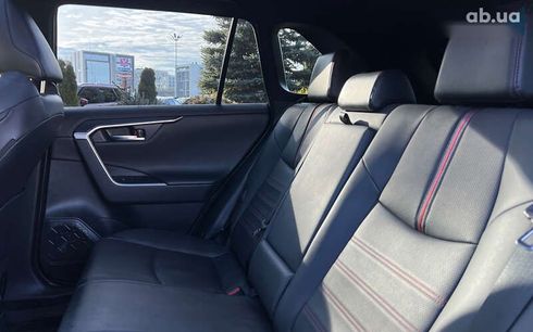 Toyota RAV4 2021 - фото 26