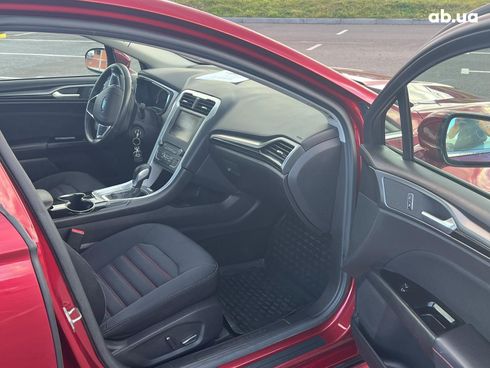 Ford Fusion 2015 красный - фото 15