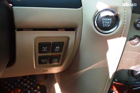 Lexus LX 2008 - фото 29