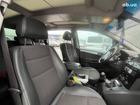 Opel Zafira 2010 серый - фото 24