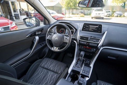 Mitsubishi Eclipse Cross 2019 - фото 25