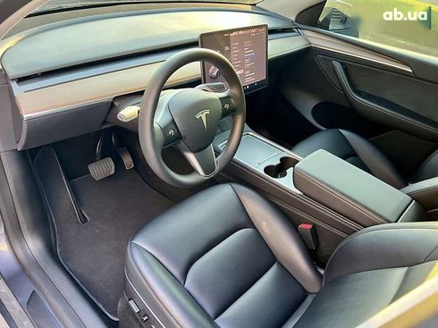 Tesla Model Y 2023 - фото 23