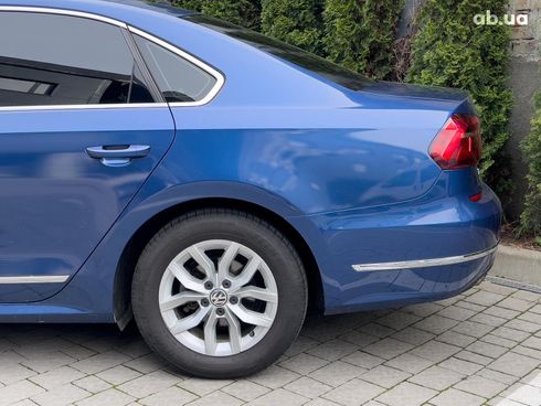 Volkswagen passat b8 2017 синий - фото 6