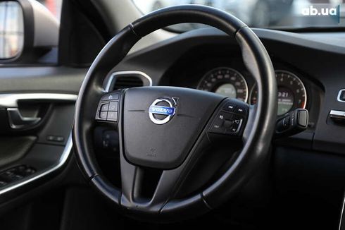 Volvo S60 2012 - фото 12