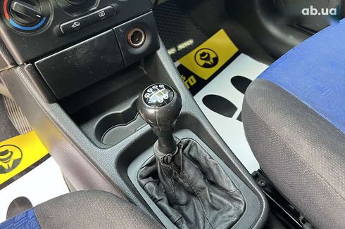 Opel Zafira 2002 - фото 13