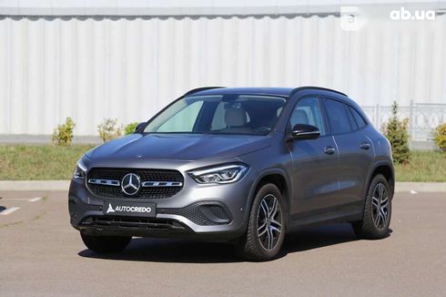 Mercedes-Benz GLA-Класс 2021 - фото 3