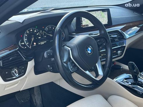 BMW 5 серия 2018 синий - фото 43