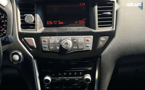 Nissan Pathfinder 2015 - фото 18