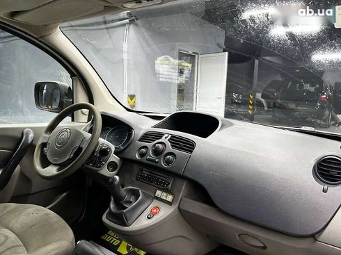 Renault Kangoo 2010 - фото 18