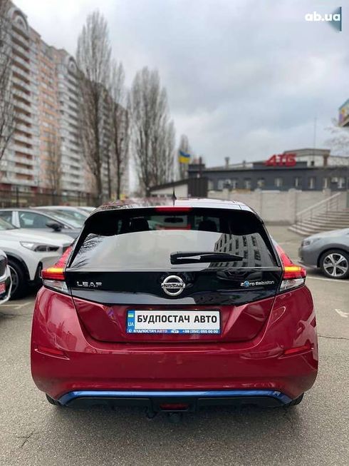 Nissan Leaf 2019 - фото 15