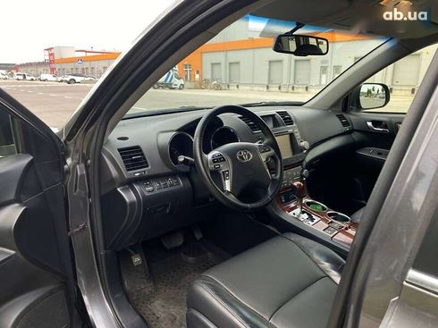 Toyota Highlander 2012 - фото 20