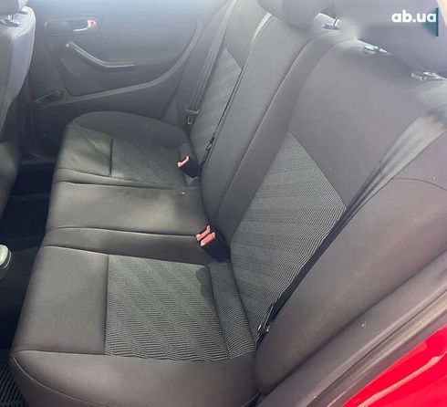 SEAT Ibiza 2005 - фото 10