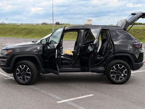 Jeep Compass 2019 черный - фото 31