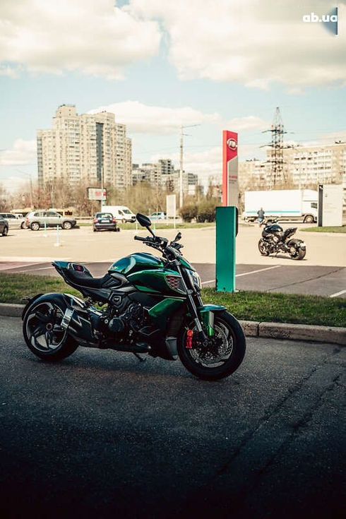 Ducati DIAVEL 2024 - фото 9