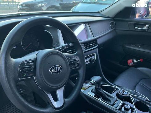 Kia Optima 2017 - фото 18