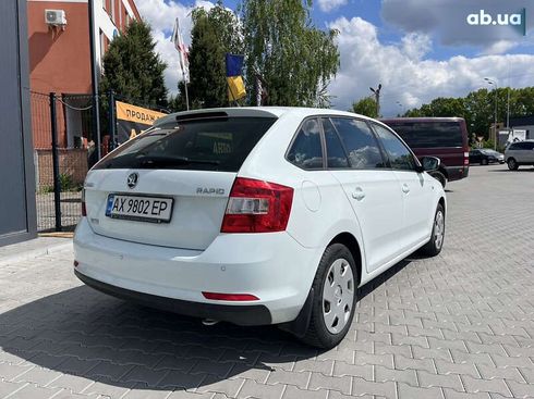 Skoda Rapid 2015 - фото 11