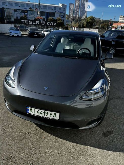 Tesla Model Y 2023 - фото 2