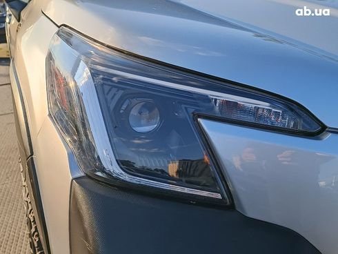 Subaru Forester 2022 серый - фото 5