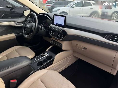 Ford Escape 2020 - фото 18