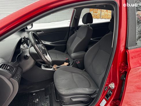 Hyundai Accent 2012 красный - фото 20