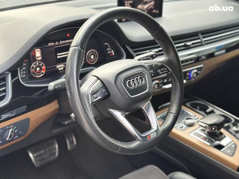 Audi Q7 2016 серый - фото 30