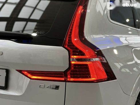 Volvo XC60 2017 - фото 9