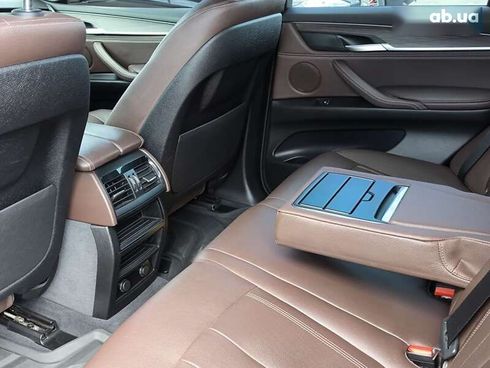 BMW X5 2018 - фото 22
