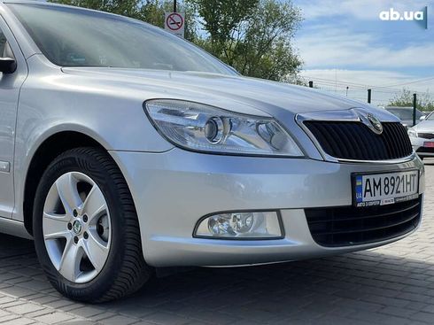 Skoda Octavia 2011 - фото 9