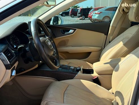 Audi A7 2011 белый - фото 15