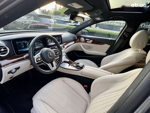 Mercedes-Benz E-Класс 2019 - фото 24