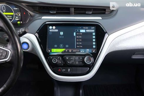 Chevrolet Bolt 2018 - фото 24