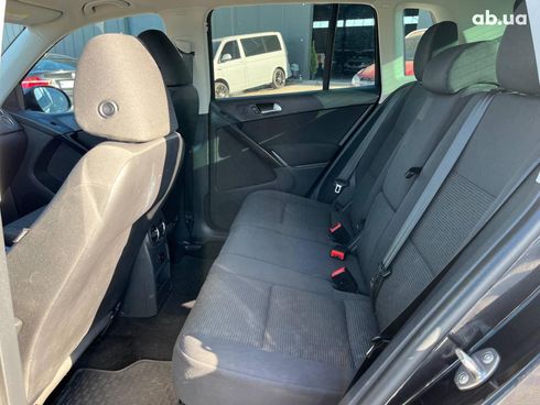 Volkswagen Tiguan 2015 черный - фото 27