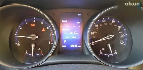 Toyota C-HR 2017 - фото 24