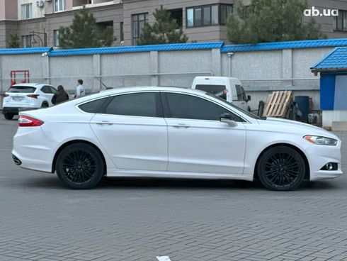 Ford Fusion 2016 белый - фото 4