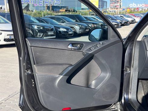 Volkswagen Tiguan 2015 черный - фото 42