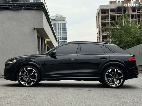 Audi RS Q8 2020 - фото 23