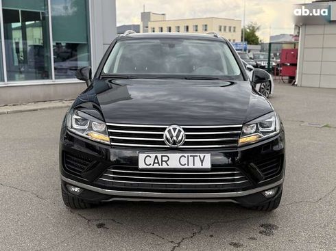 Volkswagen Touareg 2017 - фото 2