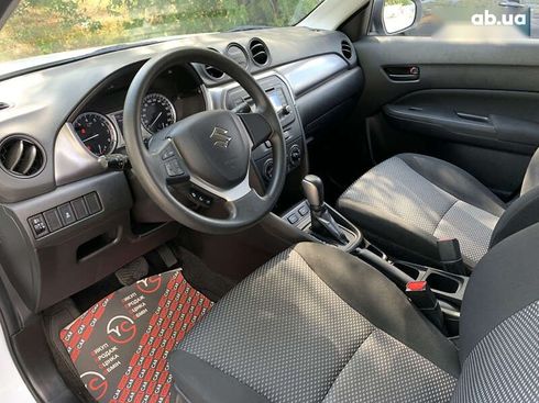 Suzuki Vitara 2021 - фото 20