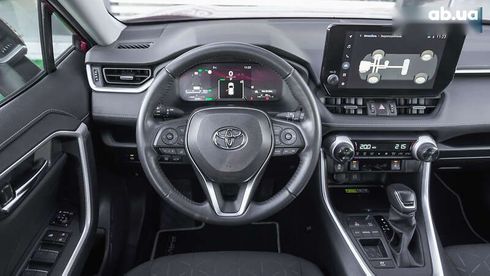 Toyota RAV4 2022 - фото 9